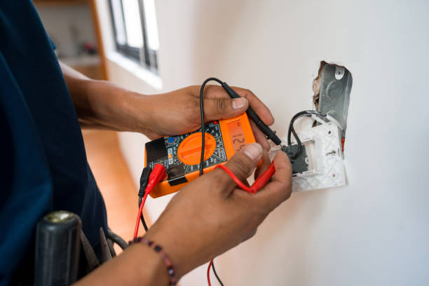 Best Circuit Breaker Repair  in Cambridge, WI