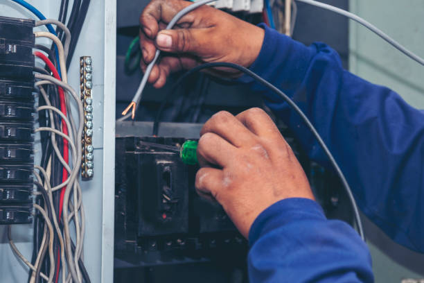 Best Home Electrical Repair  in Cambridge, WI