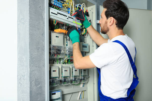 Best 24-Hour Electrician  in Cambridge, WI